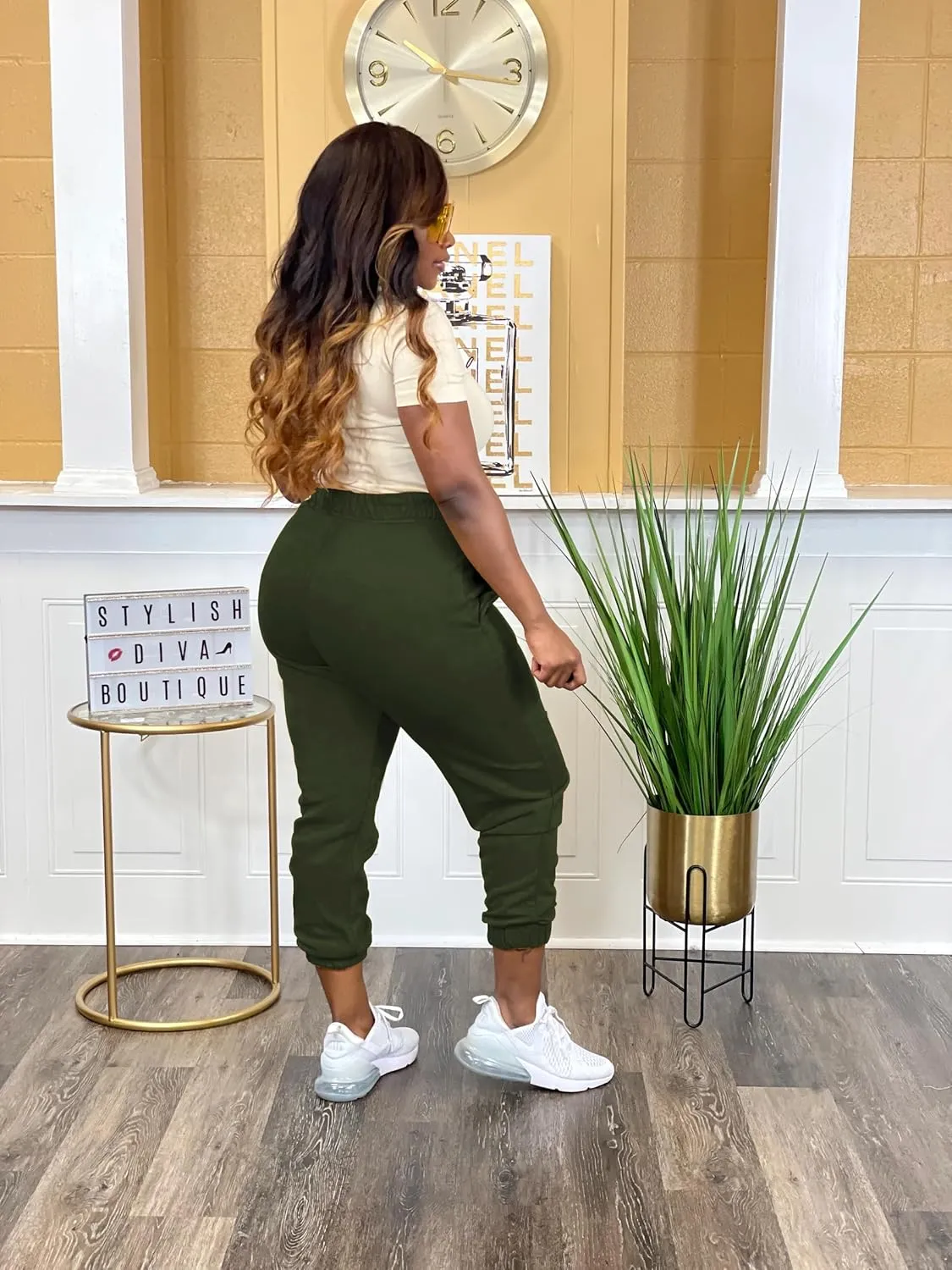 Women's Plus Size Casual Sweatpants Drawstring Jogger Pants Tight Track Pants with Pockets