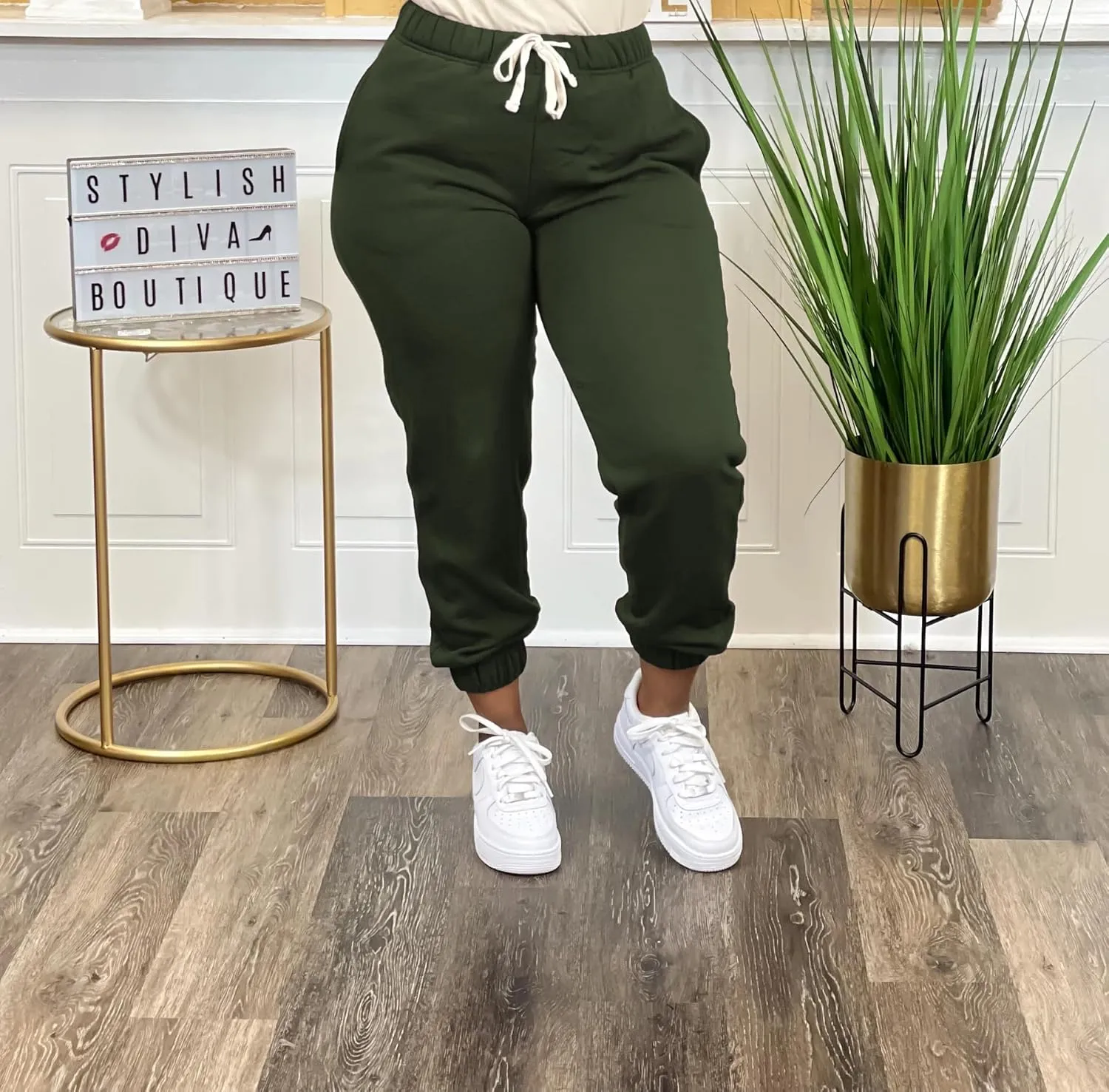 Women's Plus Size Casual Sweatpants Drawstring Jogger Pants Tight Track Pants with Pockets